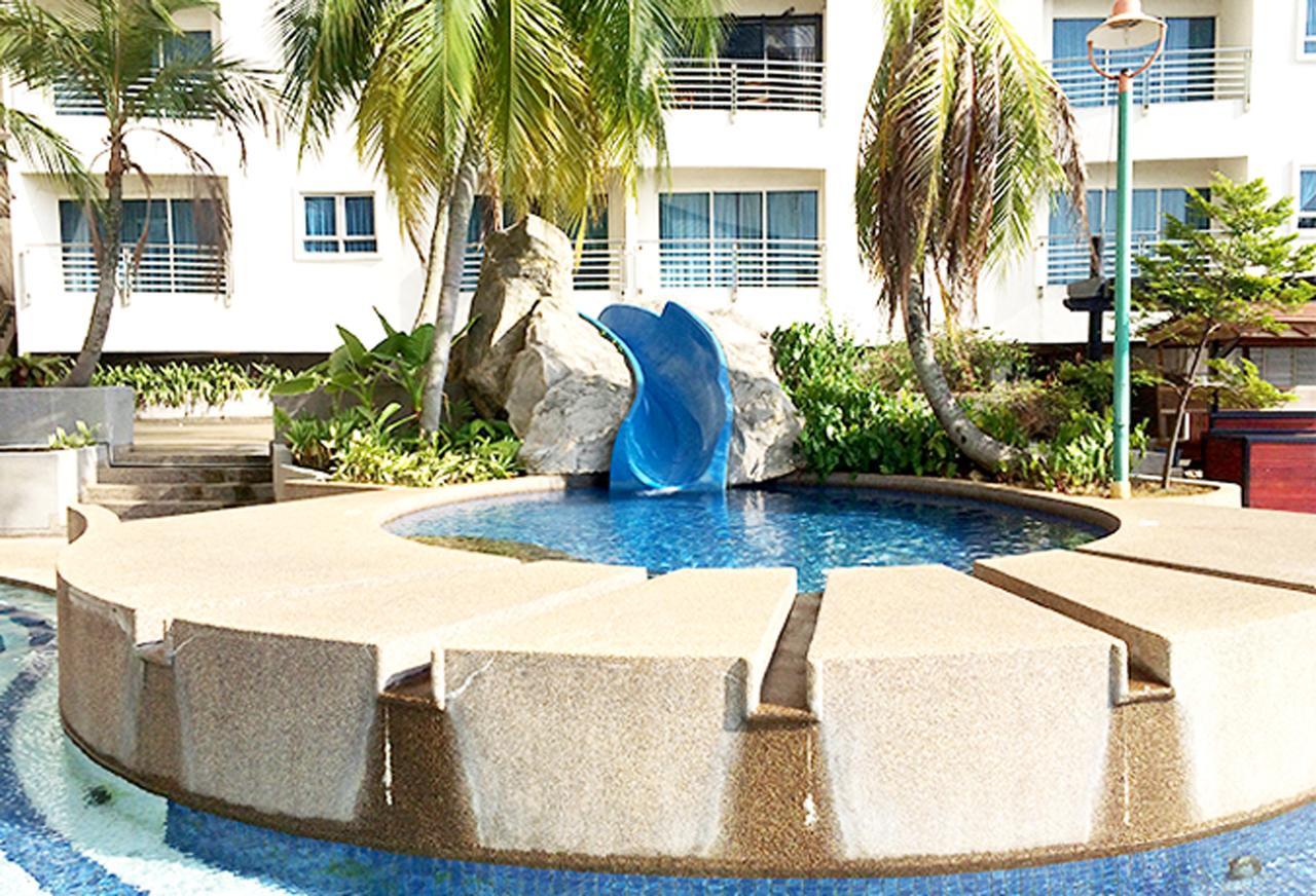 Hotel Legacy Port Dickson Exterior photo